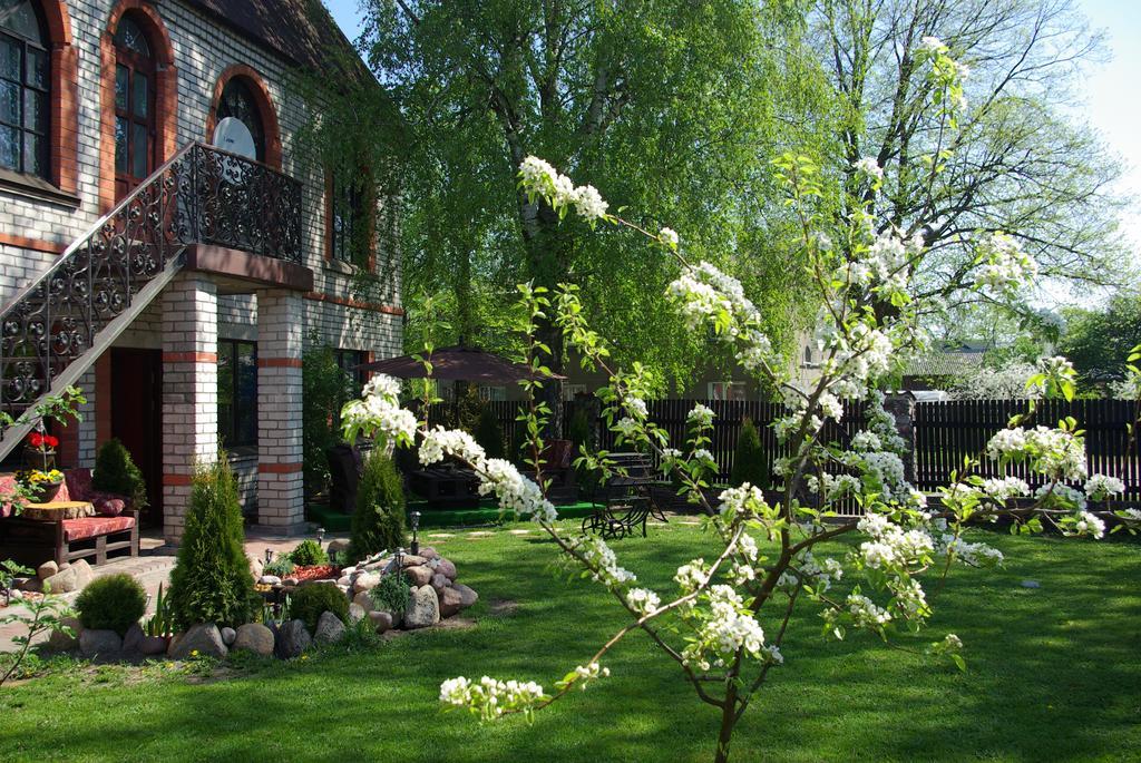 Salsa Hotel Ventspils Exterior photo